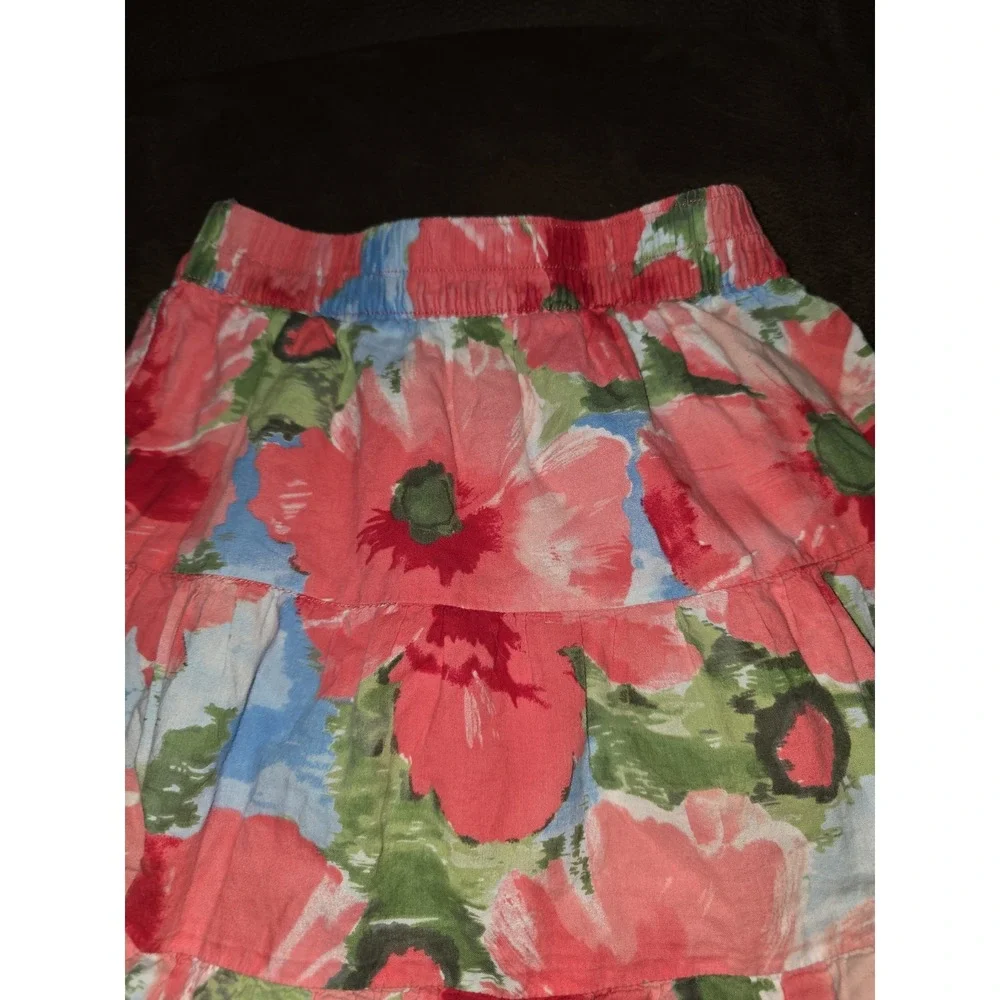 Gymboree burst of spring green top size 4t floral‎ skirt size 4